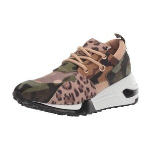 Steve Madden sneakers